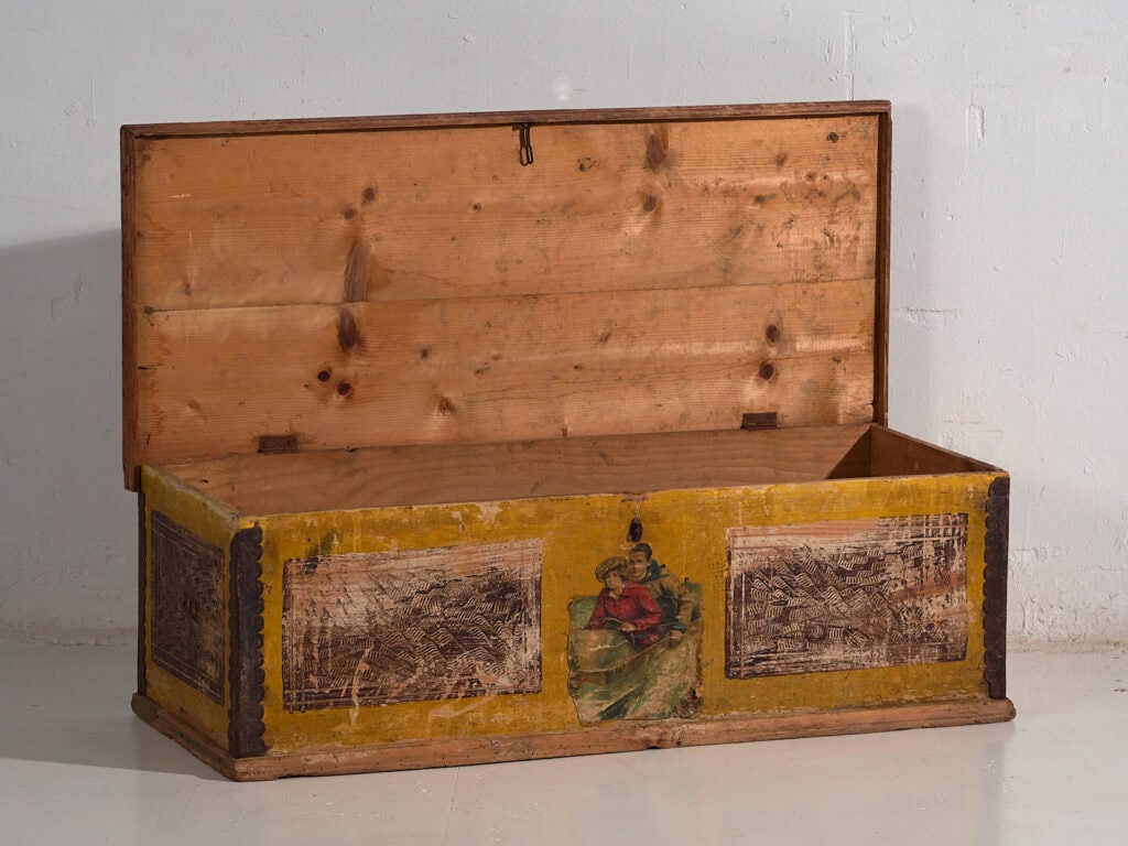 Botte ancienne à cadre métallique (c.1920) #2