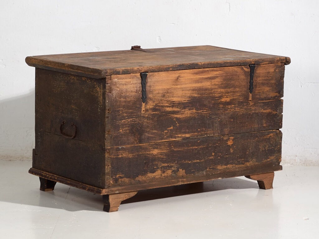 Antique floral carved chest (c.1920) #9