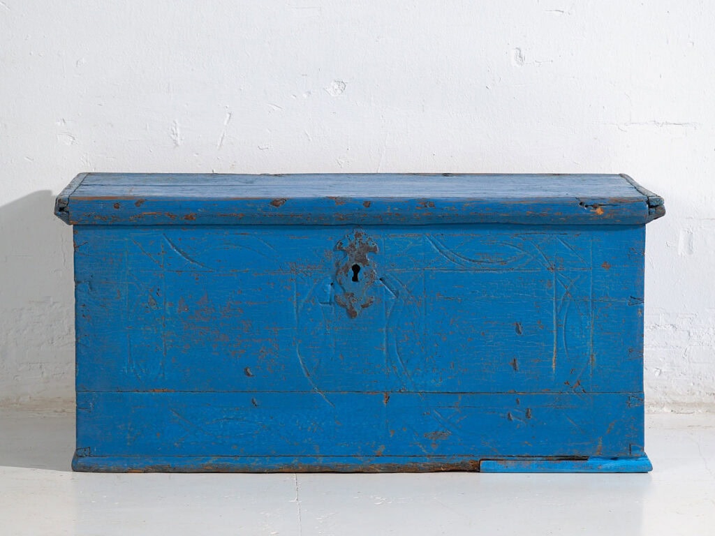 Antique blue chest (c.1920) #40