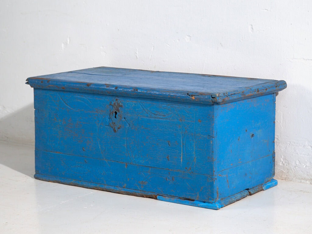 Antique blue chest (c.1920) #40