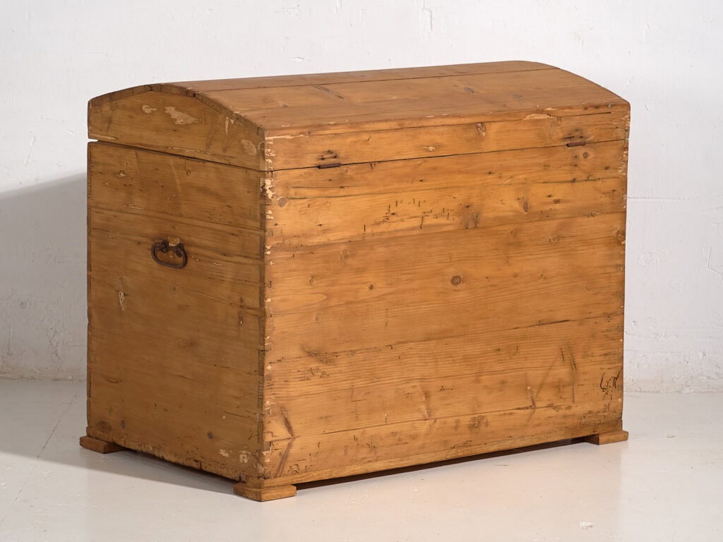 Antiguo cofre de madera maciza (c.1920) #16