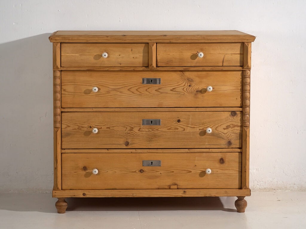 Cajonera grande antigua (c.1920) #83