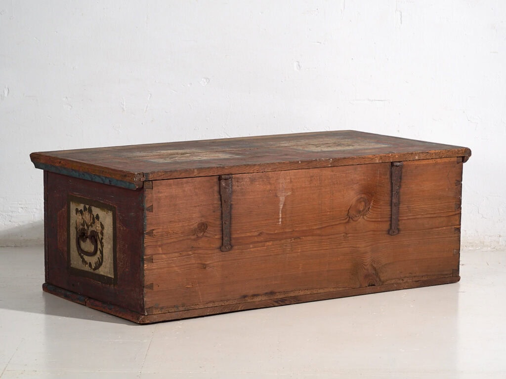 Antique red trunk with floral decoration (c.1920) #106