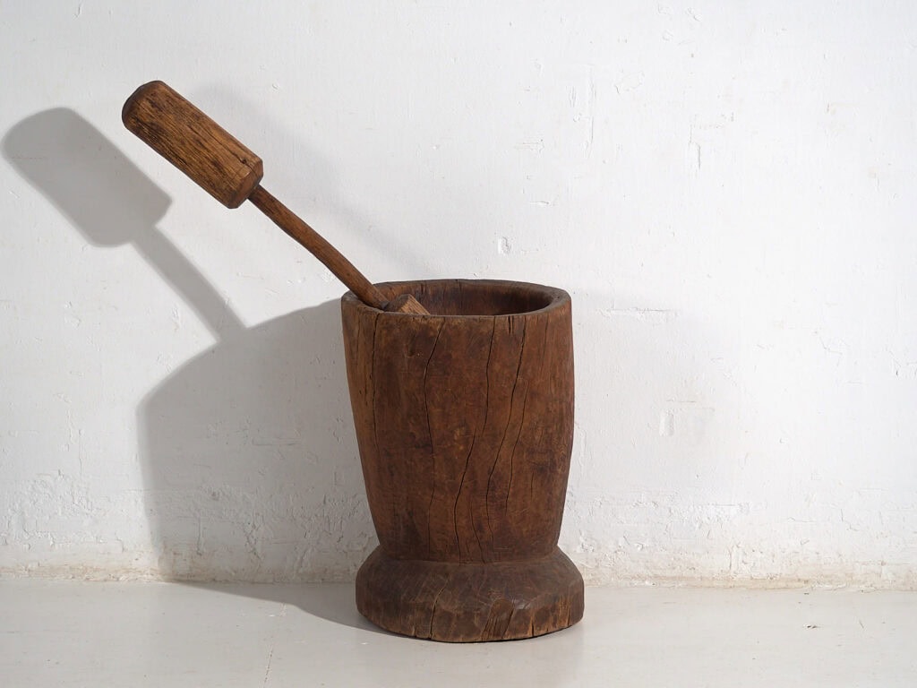 Antique wabi-sabi style mortarboard (c.1920) #1