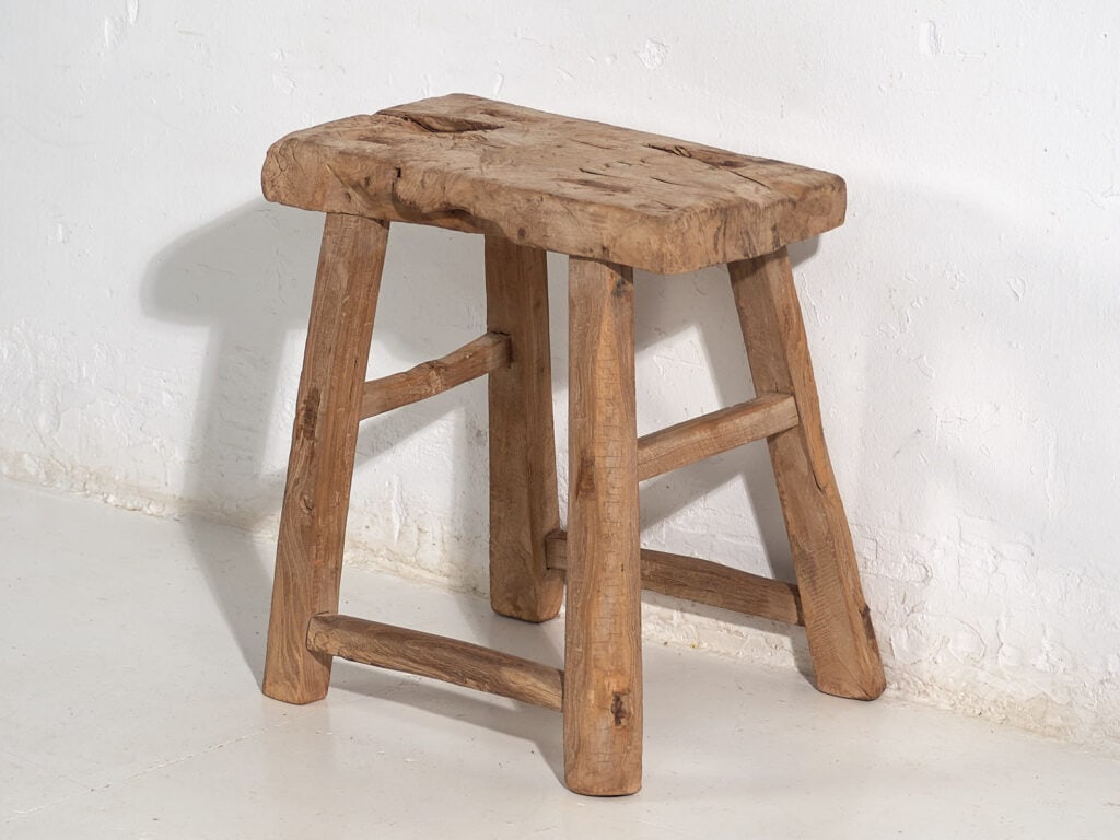 Tabouret primitif ancien (c.1900) #1