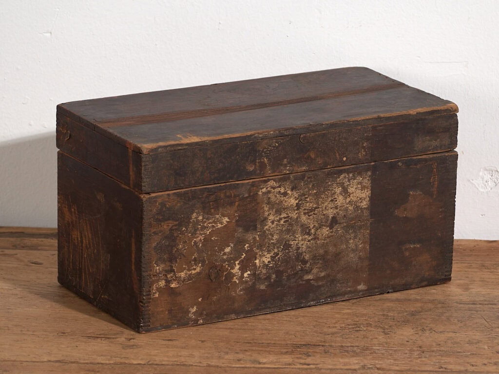 Antique oriental box (c.1900) #41