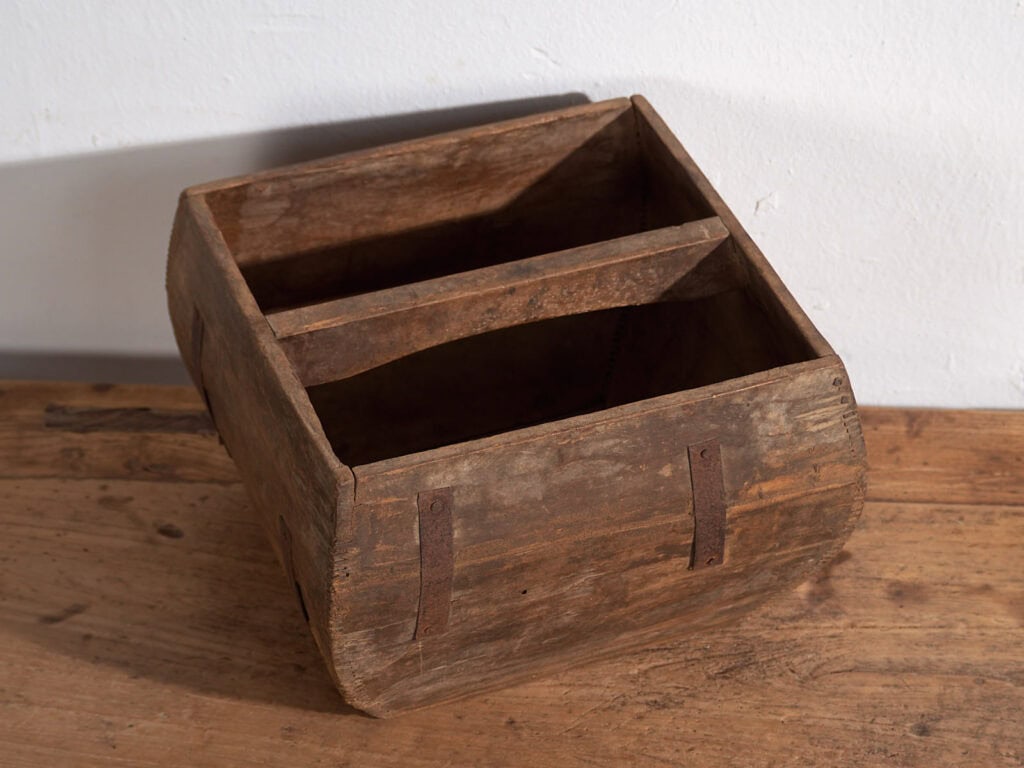 Antigua cesta de madera maciza (c.1900) #1