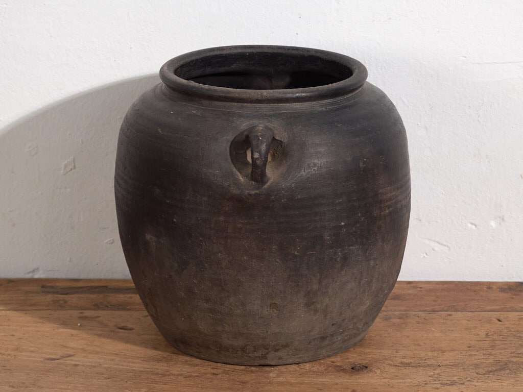 Petit vase antique avec anses (c.1900) #1