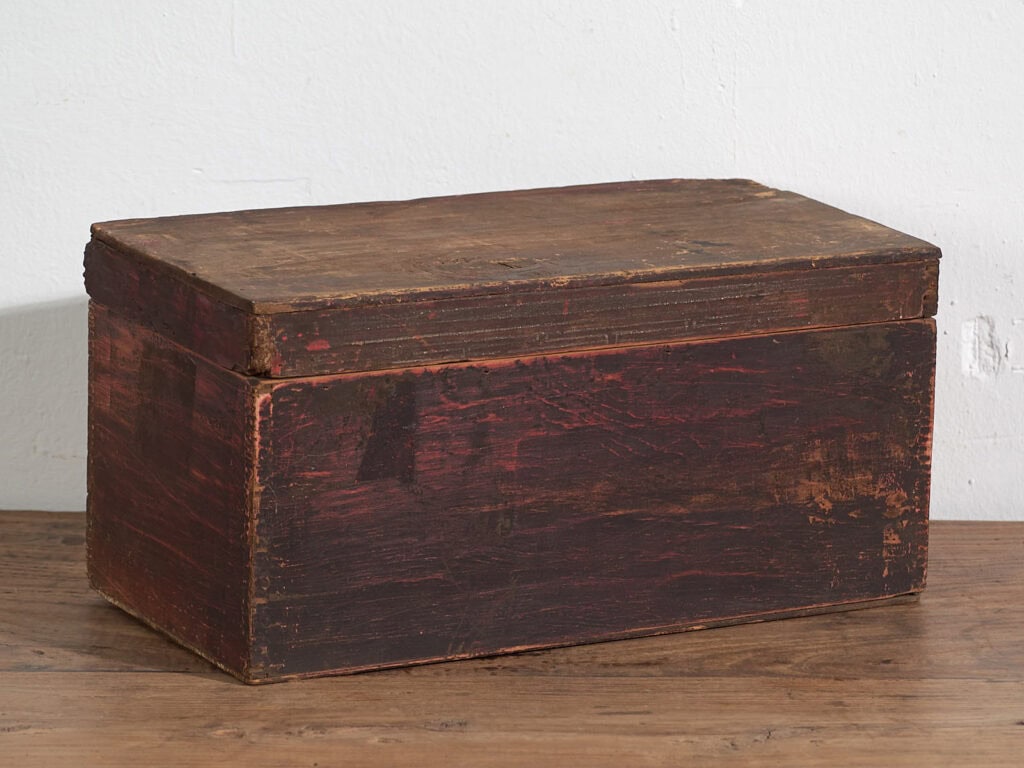 Antiguo estuche de tonos oscuros (c.1900) #26