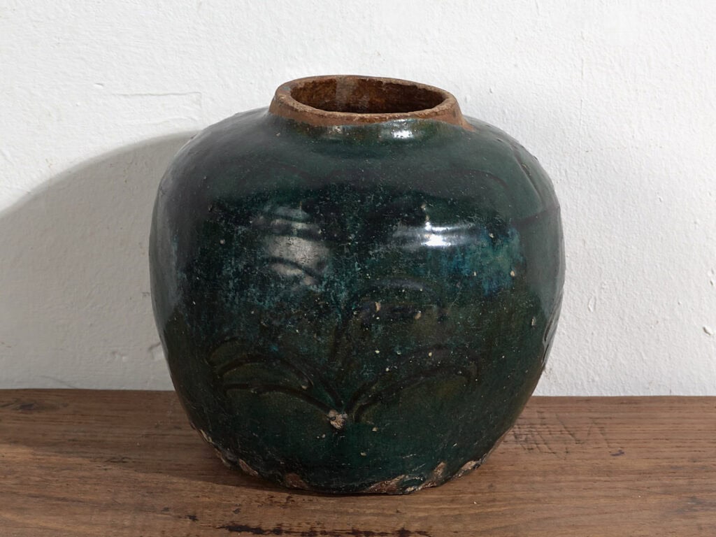 Antique vase with vegetal motifs (c.1820) #35