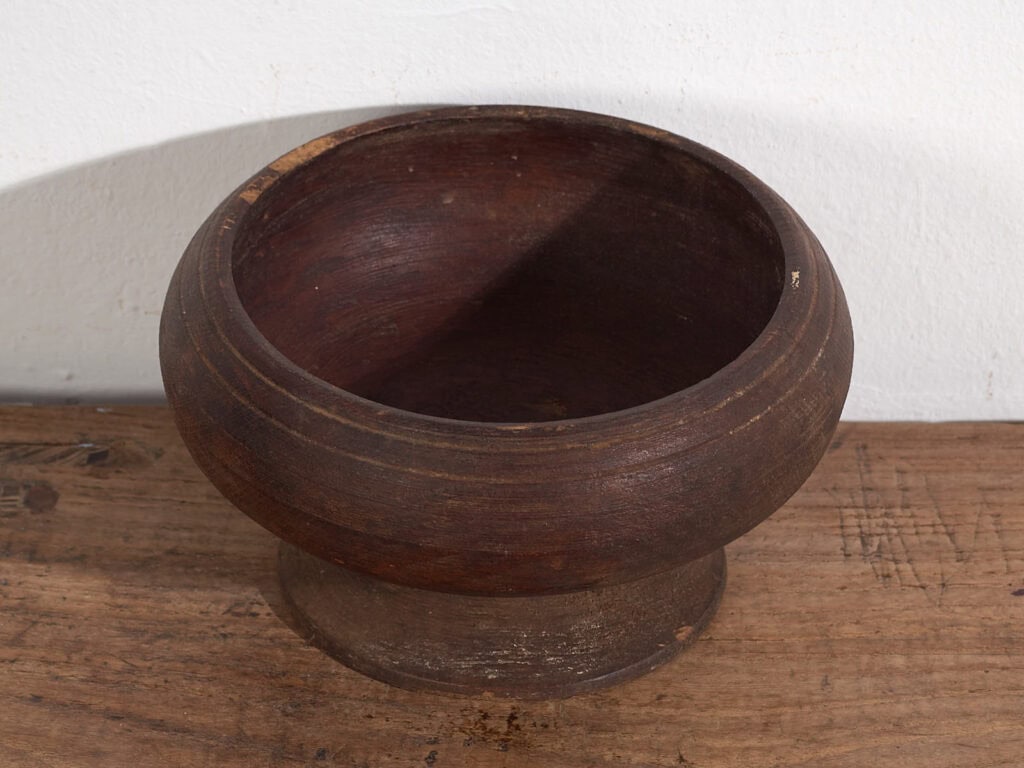 Small antique bowl (c.1900) #32