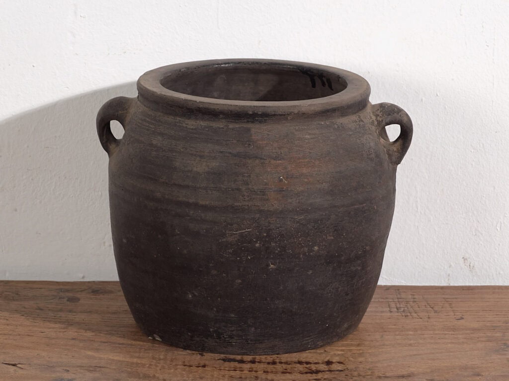 Antigua vasija de cerámica (c.1900) #8