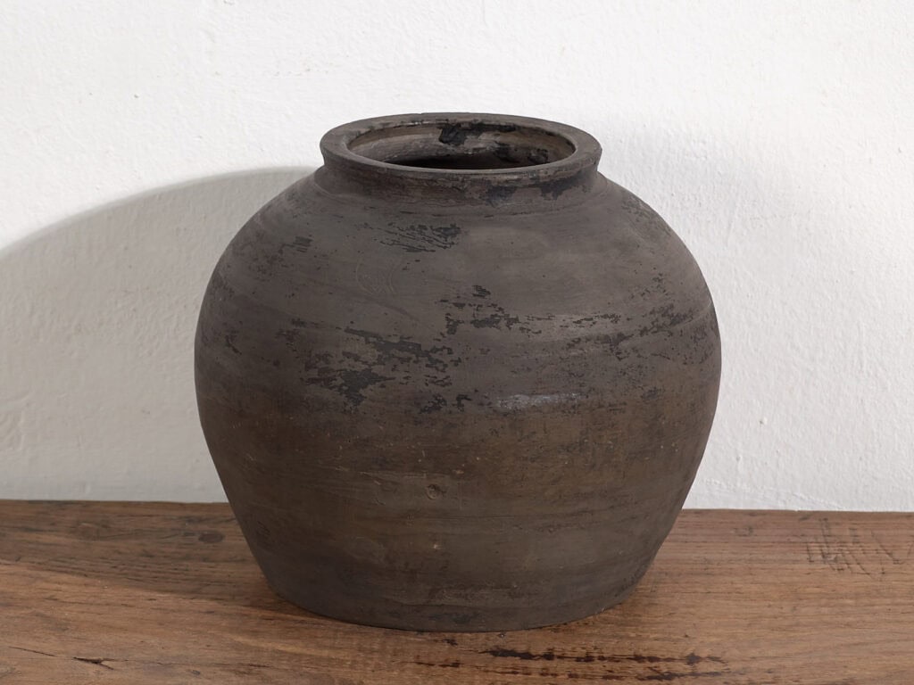 Ancient oriental vase (c.1900) #13