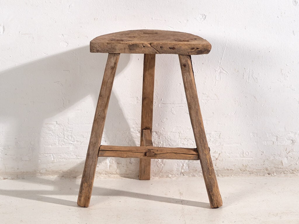 Taburete antiguo en forma de media luna (c.1900) #2