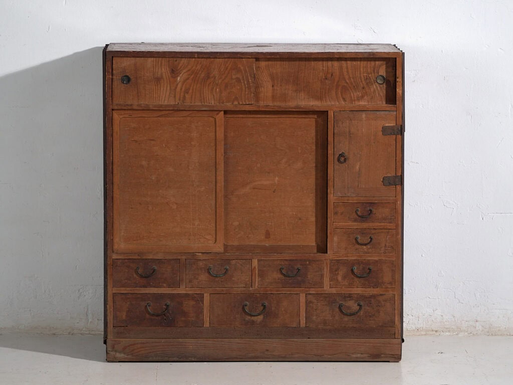 Antique Japanese storage chest - Meiji Period (c.1868-1912) #48