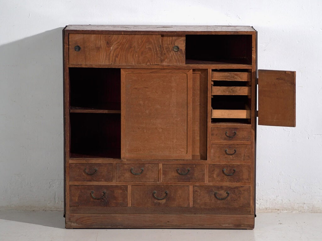 Antique Japanese storage chest - Meiji Period (c.1868-1912) #48