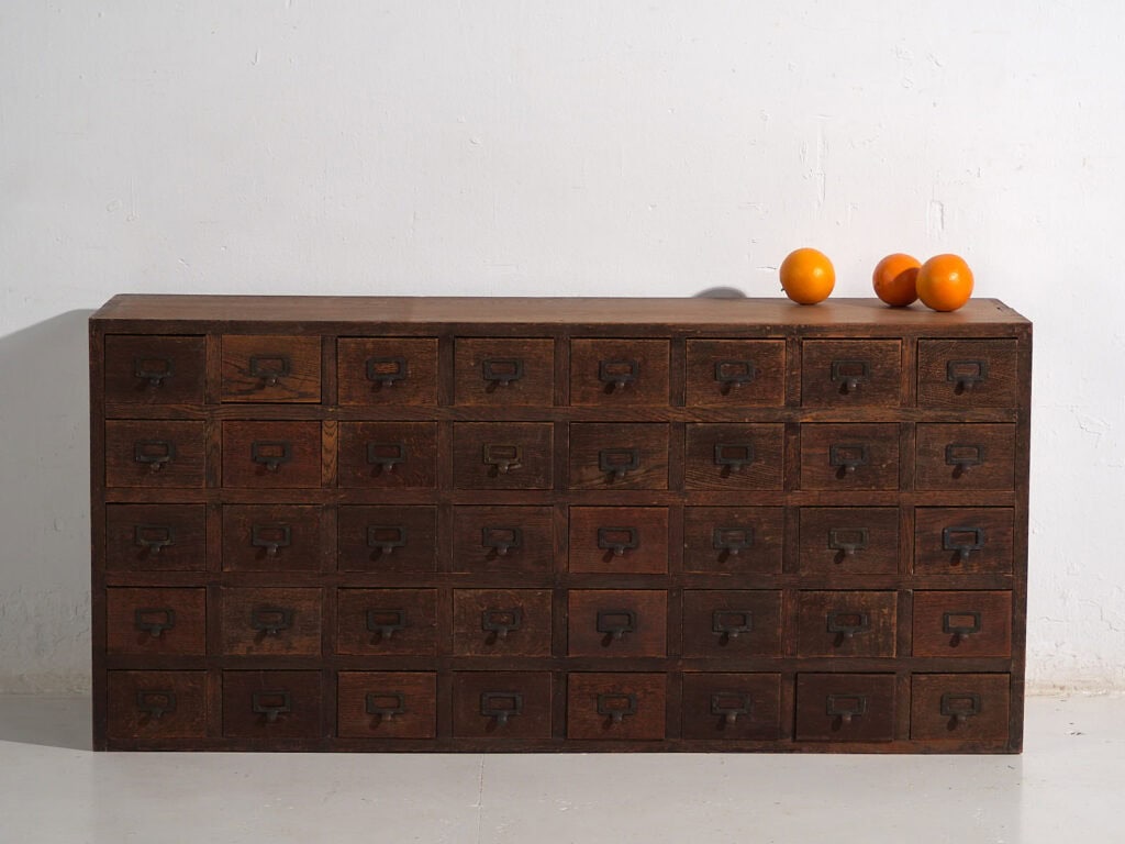 Aparador de farmacia kusuri tansu japonés antiguo - Periodo Taishō / Showa (c.1920-1945) #95