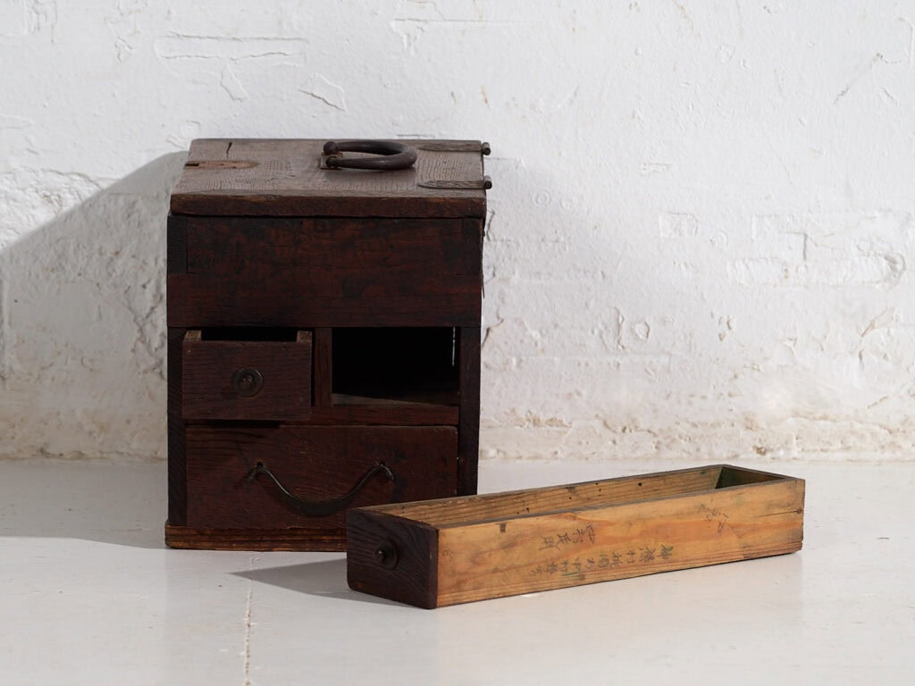 Cofre japonés Ko-Tansu antiguo (c.1868-1926) #25