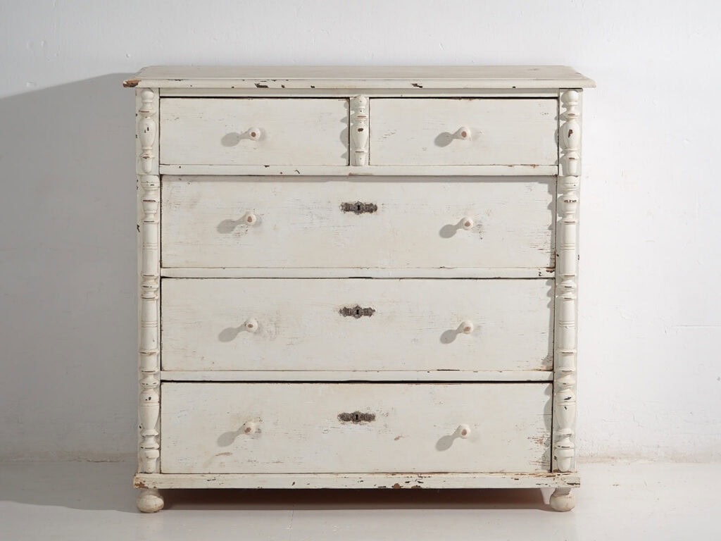 Cajonera blanca antigua (c.1920) #47