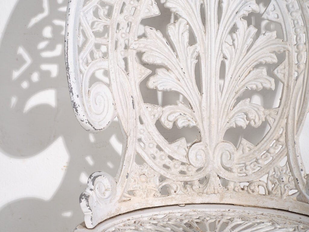 Conjunto de mesa y sillas de jardín Art Nouveau (c.1950). Conjunto de 5 piezas
