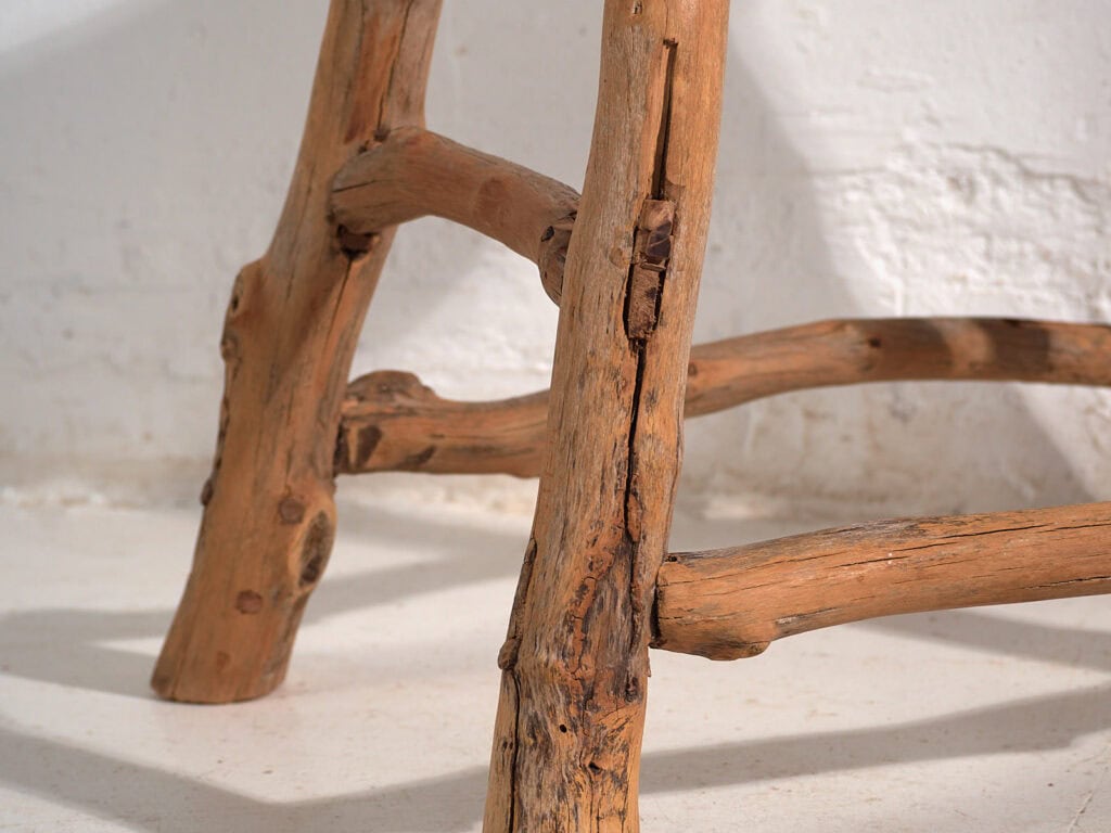 Taburete antiguo de estilo wabi sabi (c.1900) #3