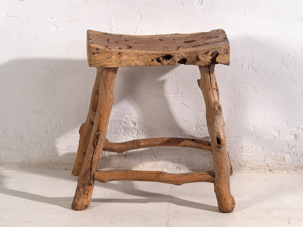 Taburete antiguo de estilo wabi sabi (c.1900) #3