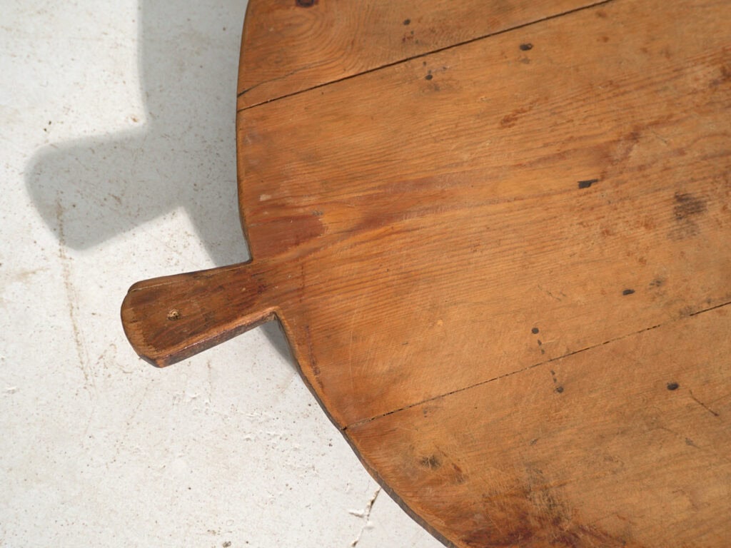 Tabla de cortar antigua en madera maciza – Europa central, circa 1920