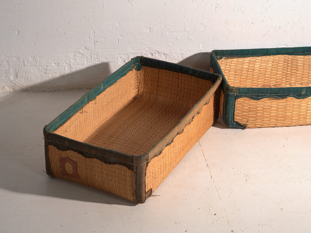 Antique kōri trunk in willow wicker – Japan, circa 1920. Set of two