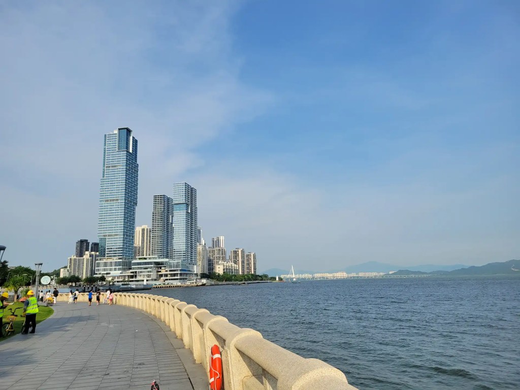 Stroll back Hong Kong