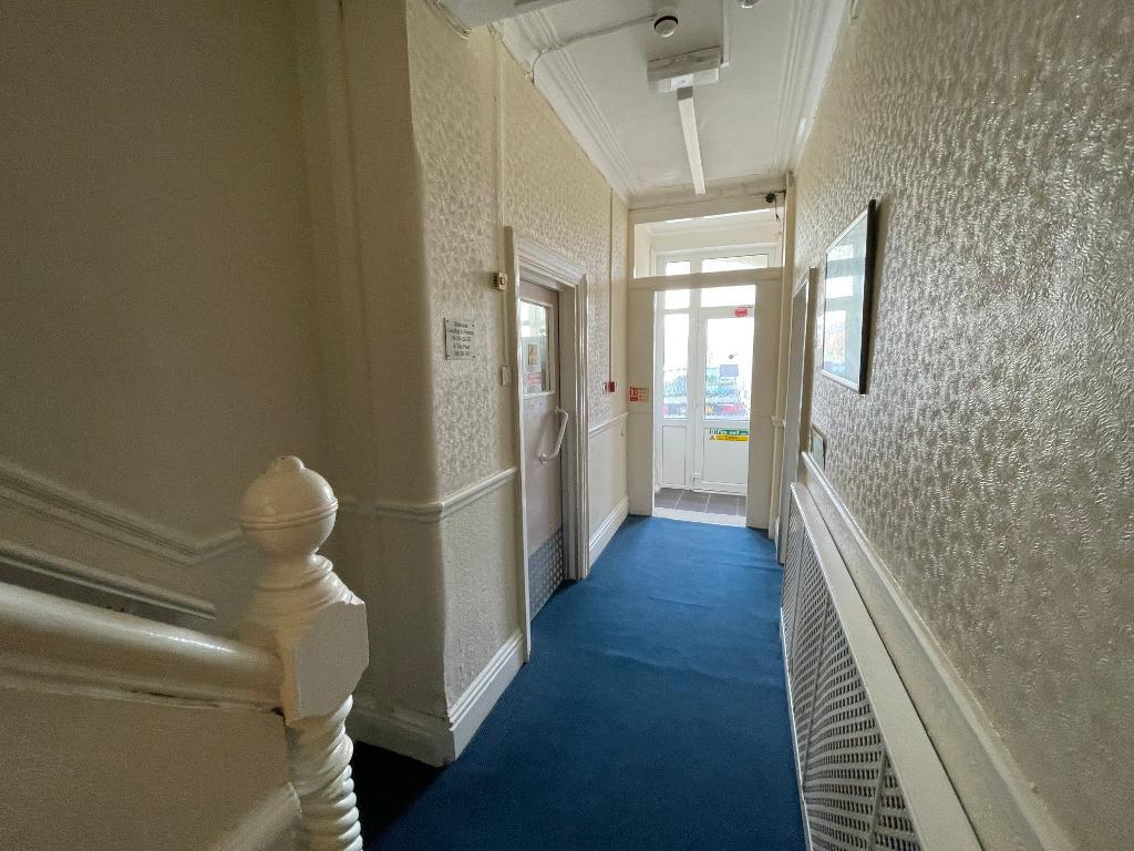 Semi detached for sale in Westcliff on Sea