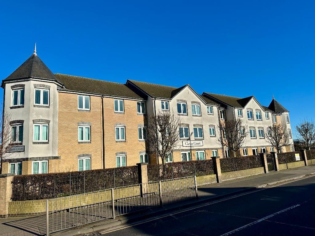Flat sold in Hadleigh