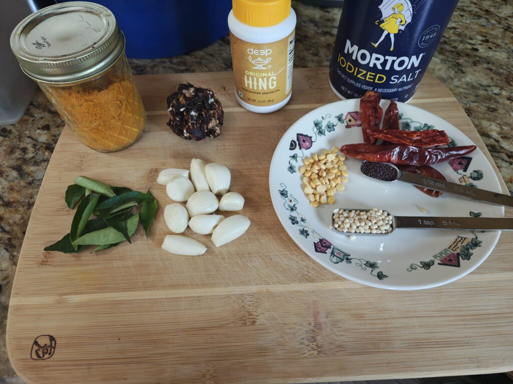 Ingredients for puliyodarai