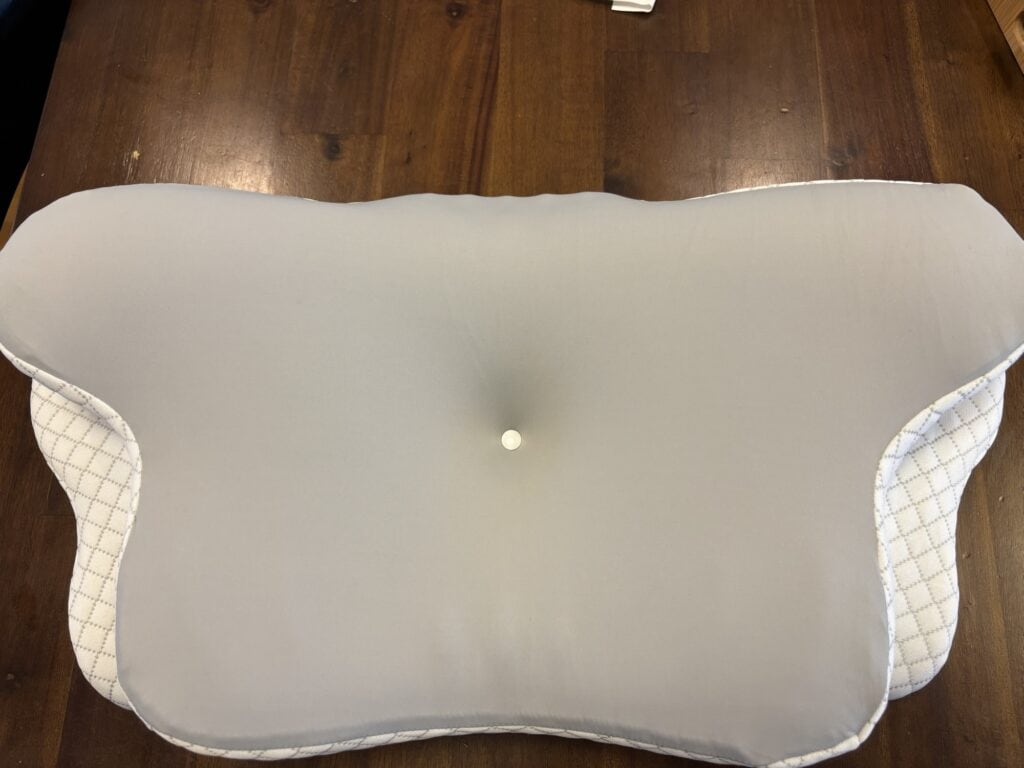 Yukimoto 枕 首が痛くならない 安眠 まくら 低反発枕 頭・首・肩を支える 中空設計 腕サポート 快眠枕 pillow 低め 高め 二段階高さ調整可 仰向き寝 横向き寝 うつぶせ寝 通気性 カバー洗濯可 プレゼント グレー