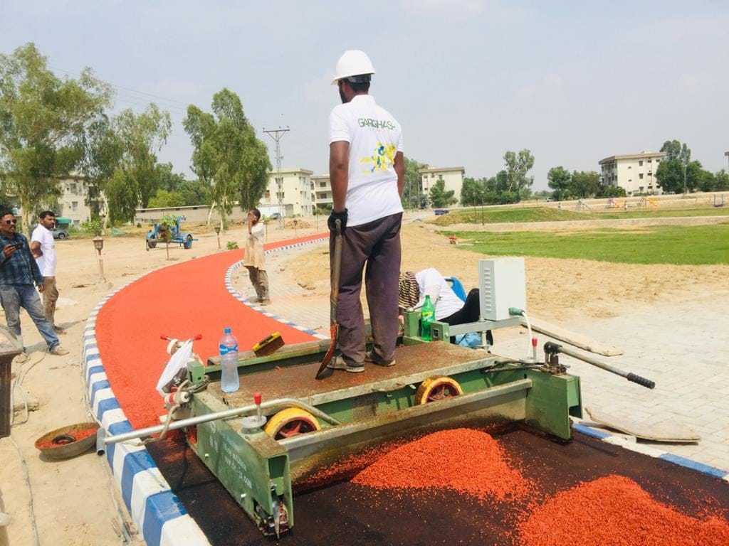 epdm track installation in pakistan price