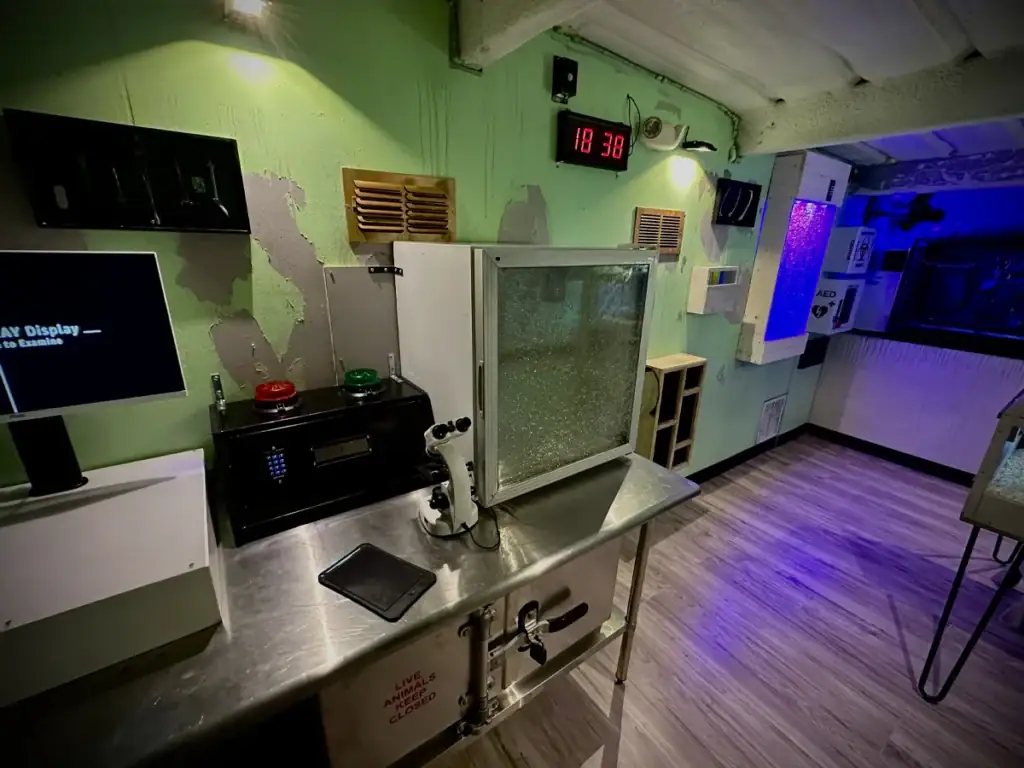 Explore Dr. X's laboratory while uncovering clues in The Experiment escape room