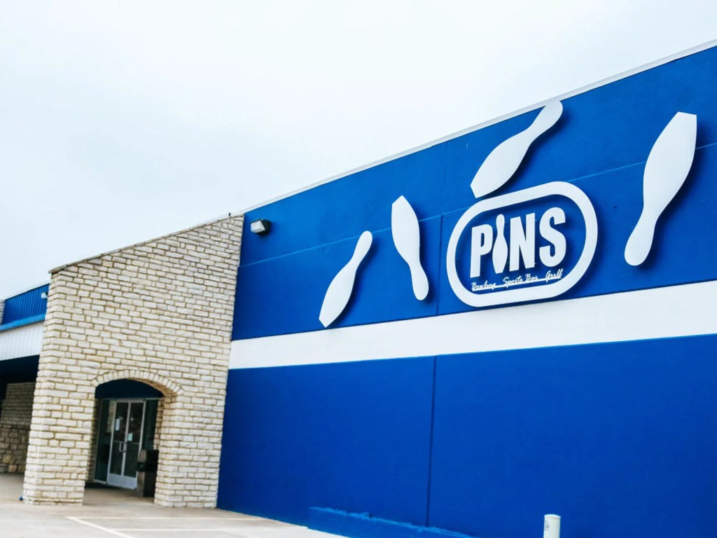 Bowling at Pins in Granbury, Texas