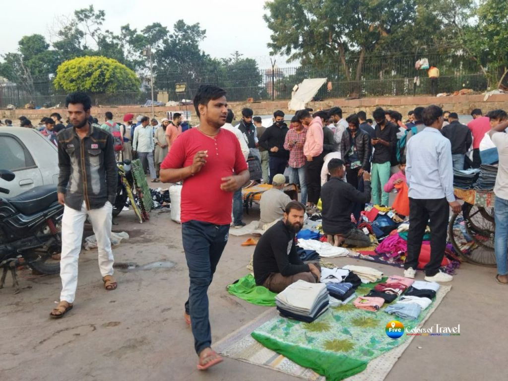 Chor Bazaar Delhi