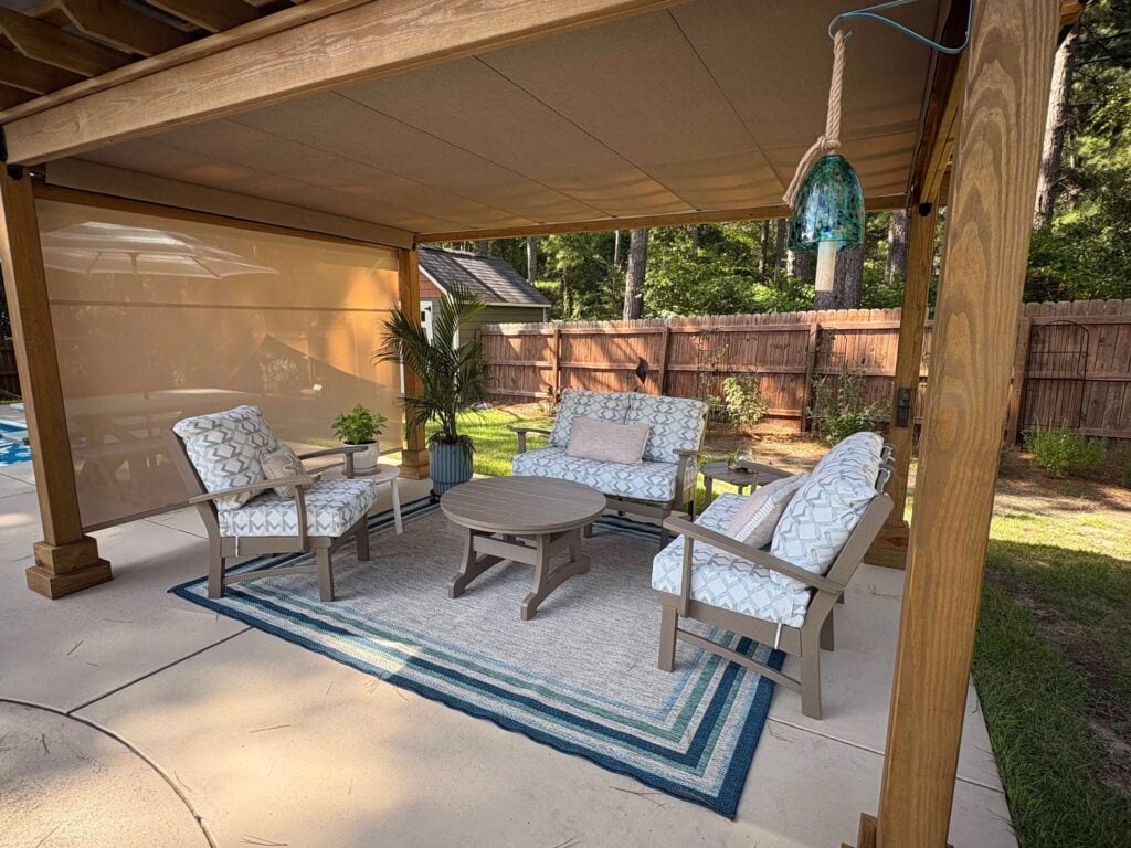 Casual Comfort Outdoor Furniture