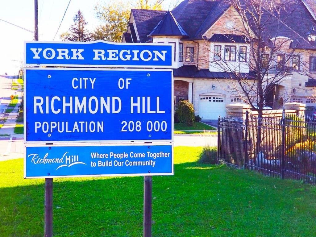 local moving Richmond Hill