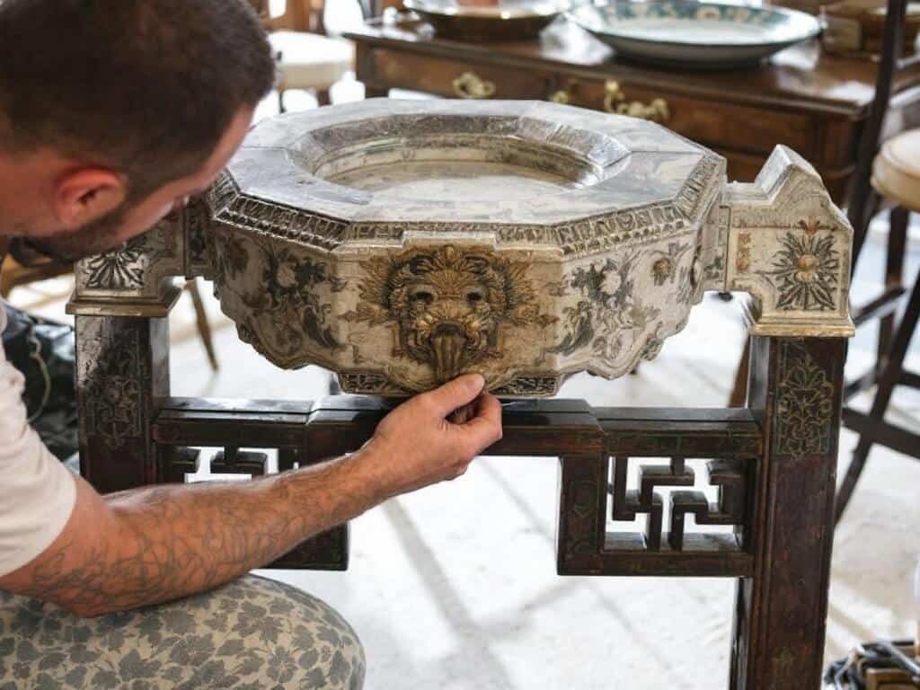 Restoring antique Chinese furniture