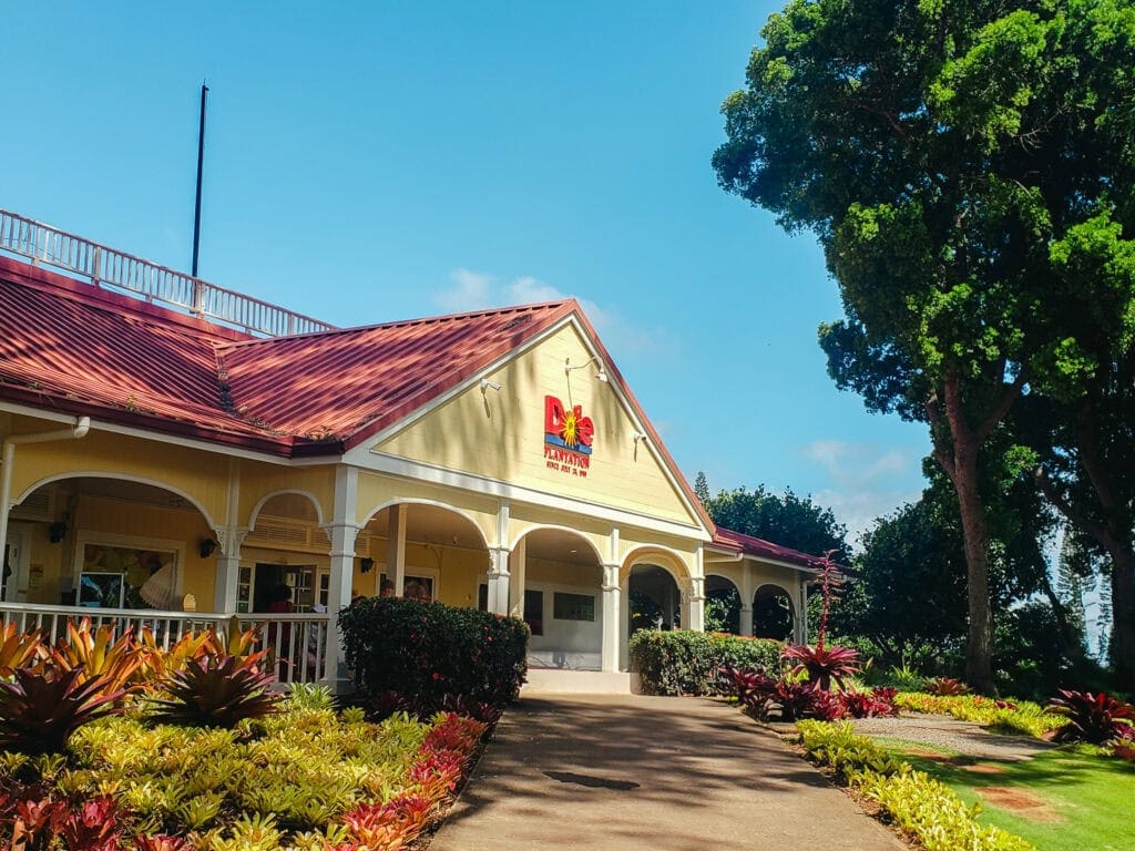 Side view of the entrance to the Dole Plantation in Oahu.