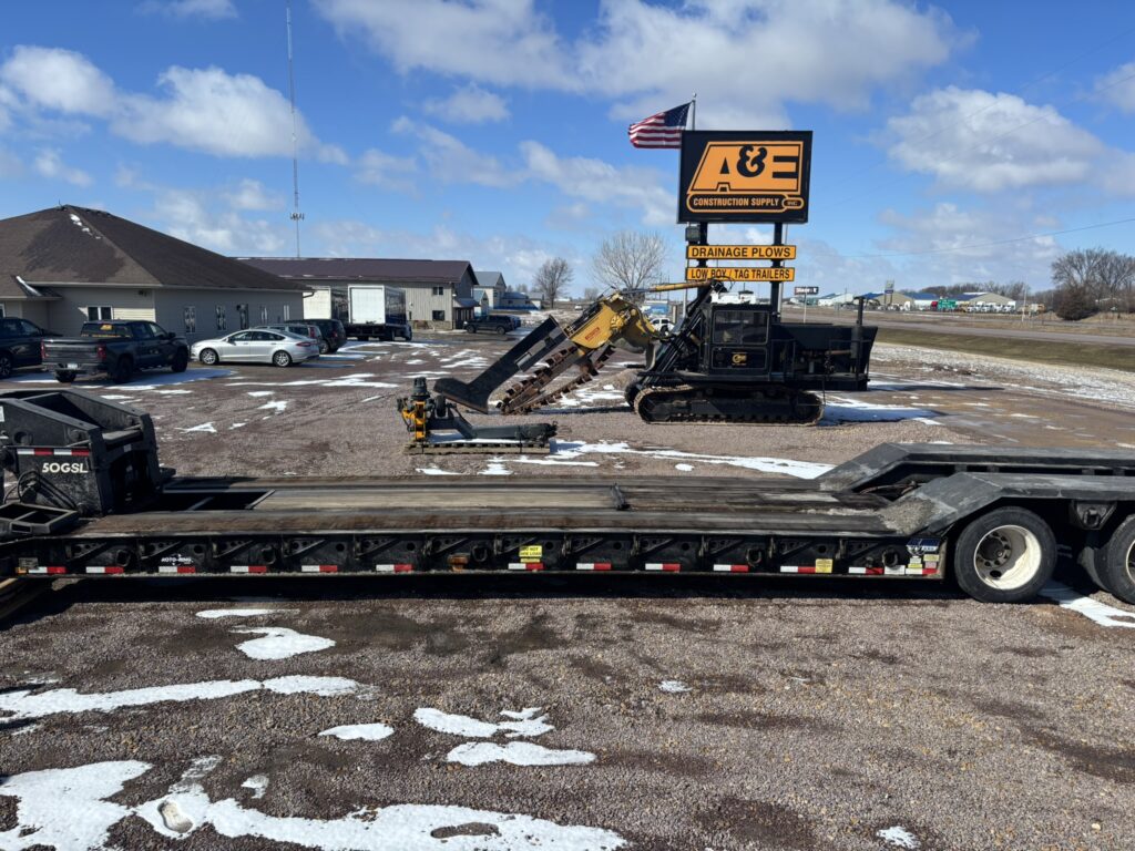 Eager Beaver 50GSL / 3 Low Boy Detach Gooseneck