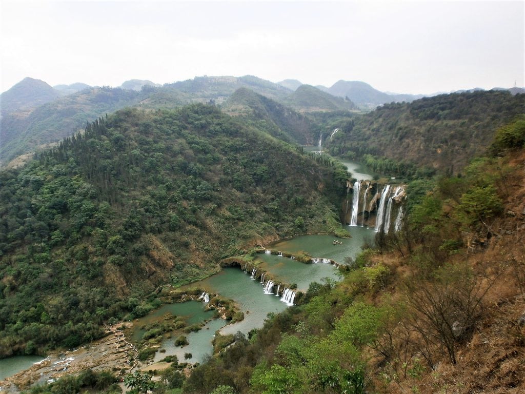 Vistas del el mirador de las enormes cascadas de Luoping Ruta por Yunnan - Cascada de Luoping