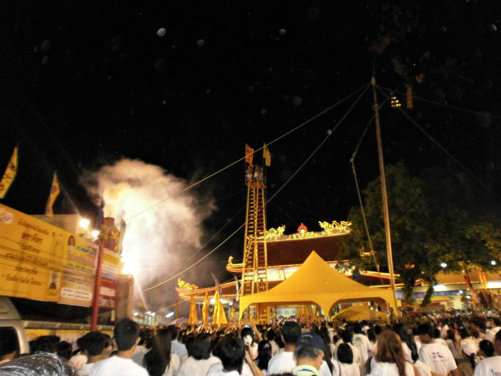 Festival Vegetariano de Phuket - Templo Chino Festival Vegetariano de Phuket - Templo Chino