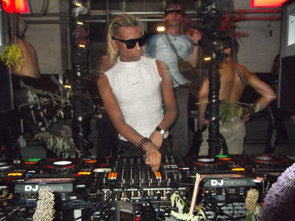 2CPerrea x Arca listening party, photographed for The Cold Magazine — photo 8