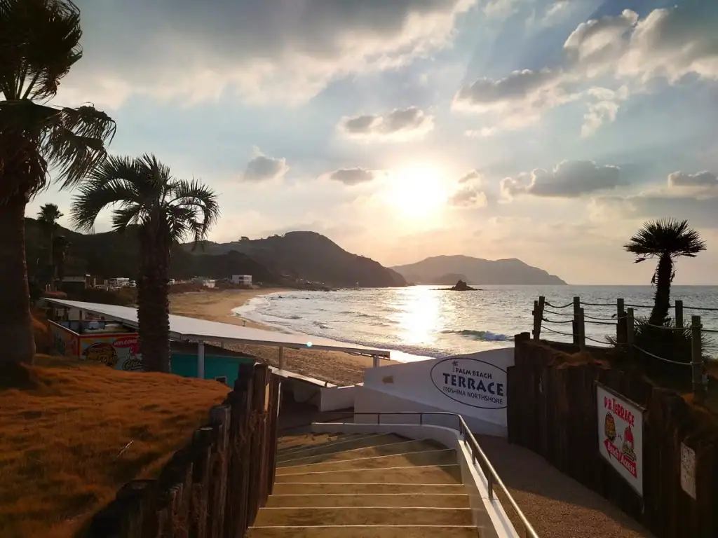 絲島