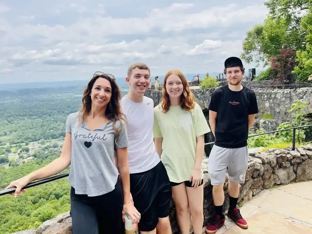 Andrea Capone and children