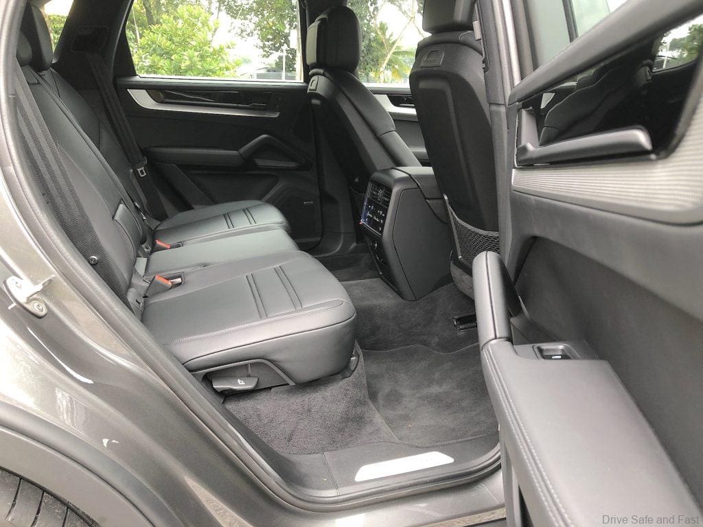 Porsche Cayenne 2023