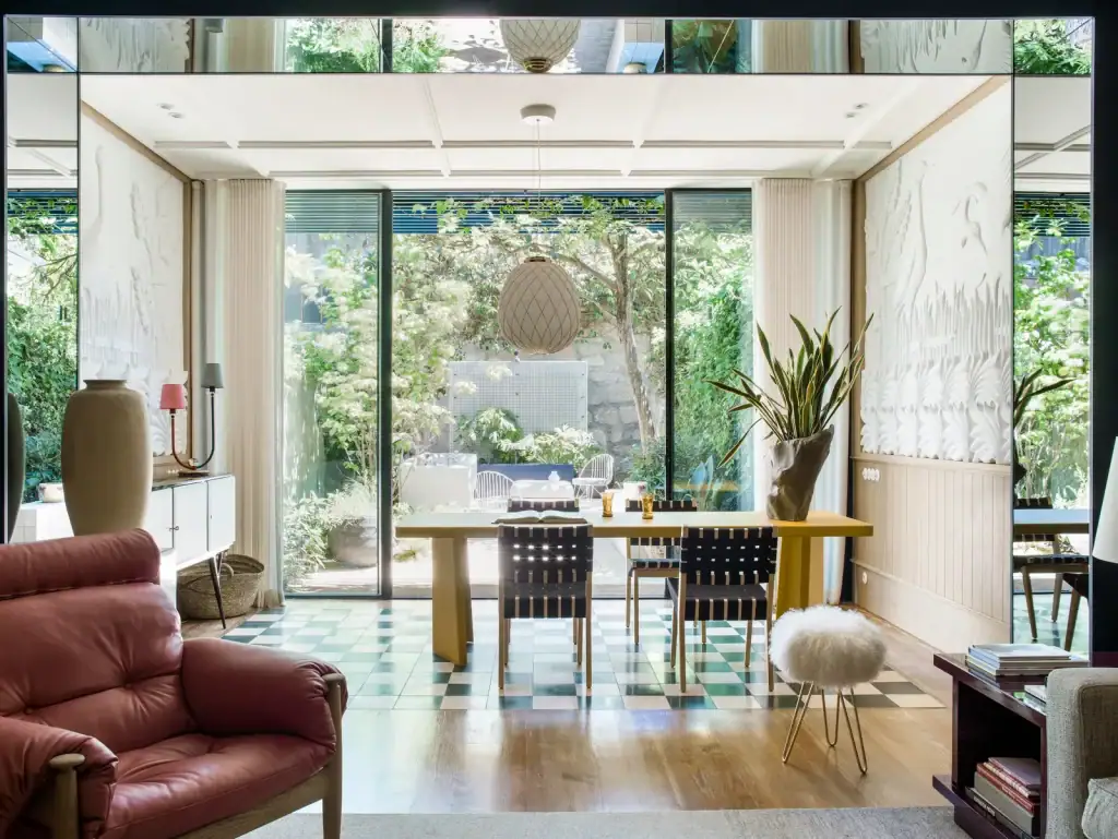 porto town house A 1930s Porto Town House Gets an Eclectic Refresh 3 4 1024x769