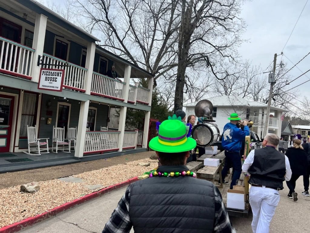 A Southern Inn on Spring St. the Piedmont is on the Parade Route